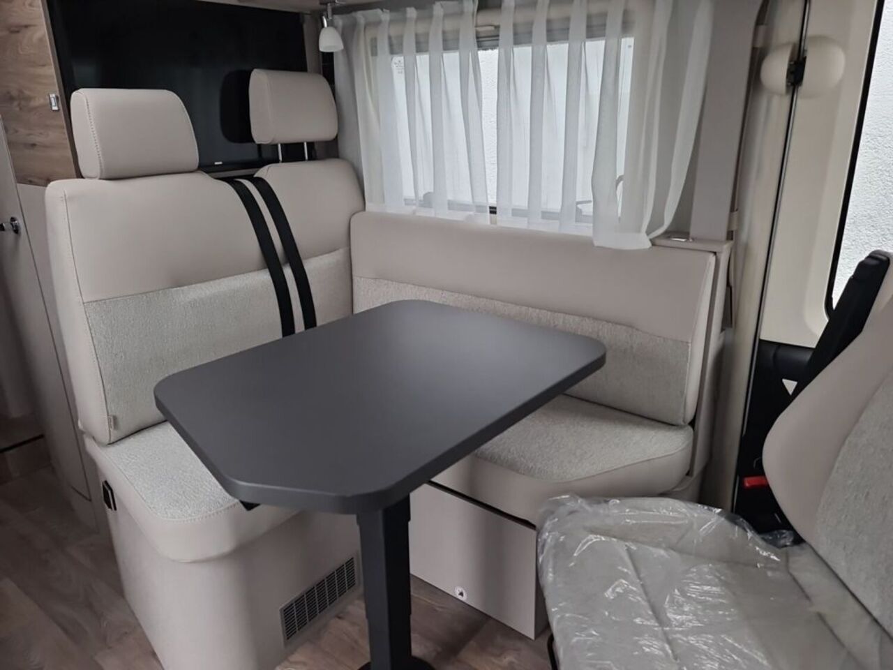 HYMER-ERIBA 580 Pure +++ Zufriedenheitsgarantie +++ Ansicht 12 für Fahrzeugdetailseite
