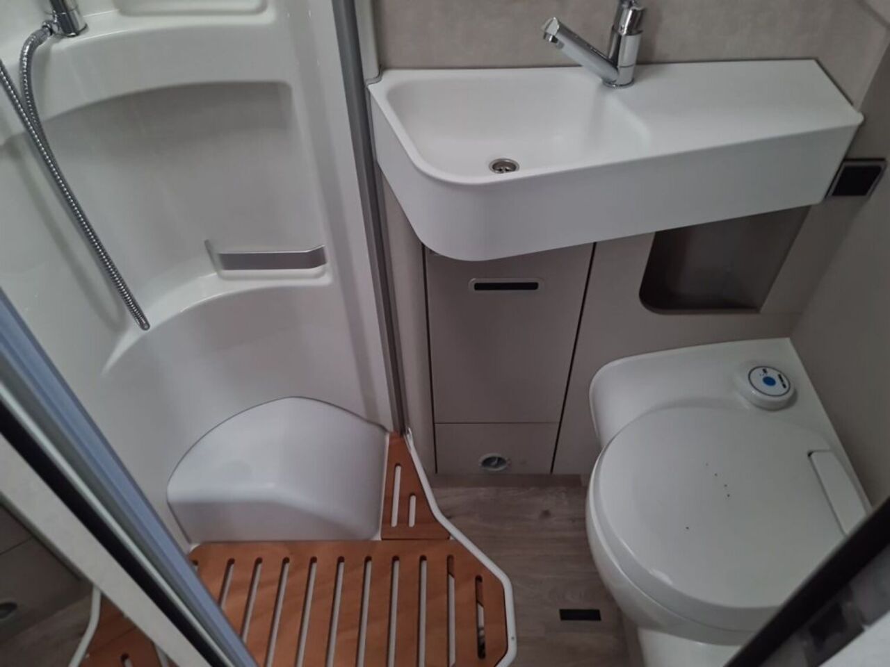 HYMER-ERIBA 580 Pure +++ Zufriedenheitsgarantie +++ Ansicht 15 für Fahrzeugdetailseite