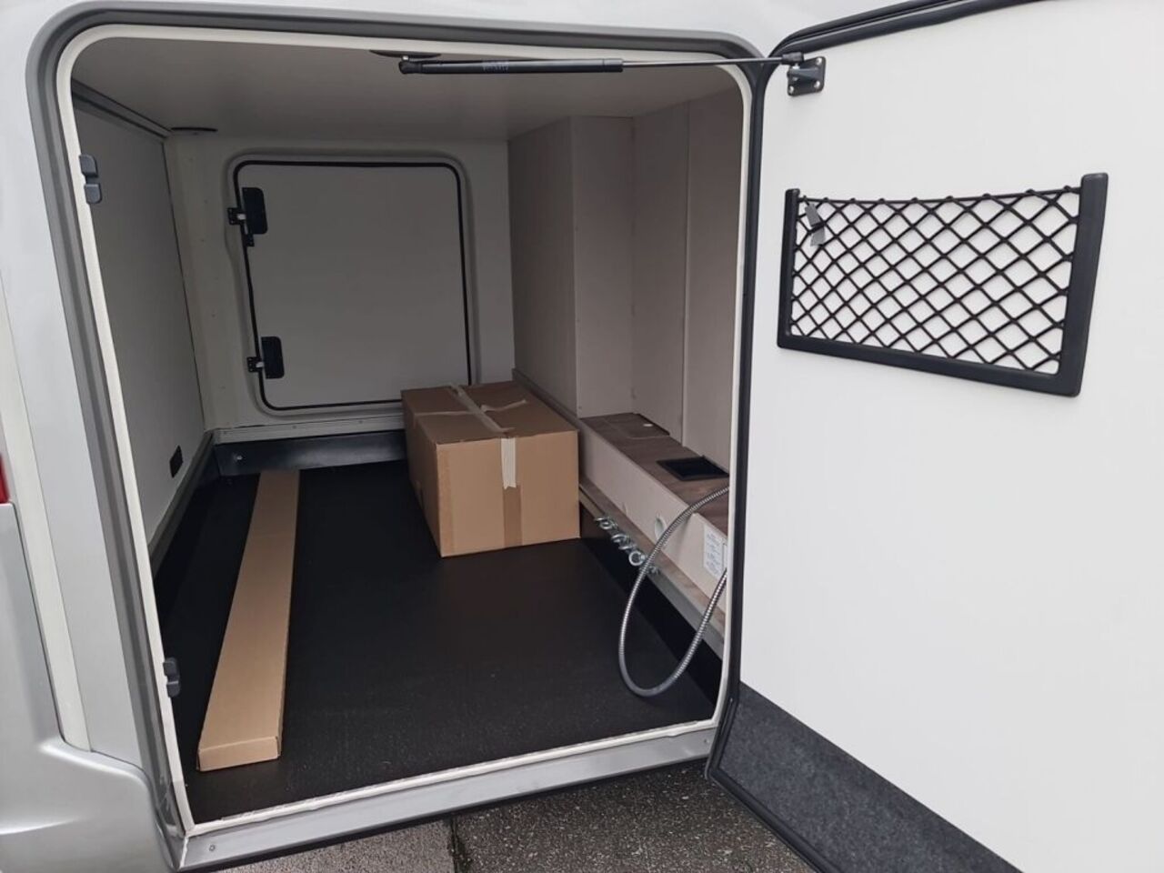 HYMER-ERIBA 580 Pure Ihr Vorteil. Unser Service. Ansicht 25 für Fahrzeugdetailseite