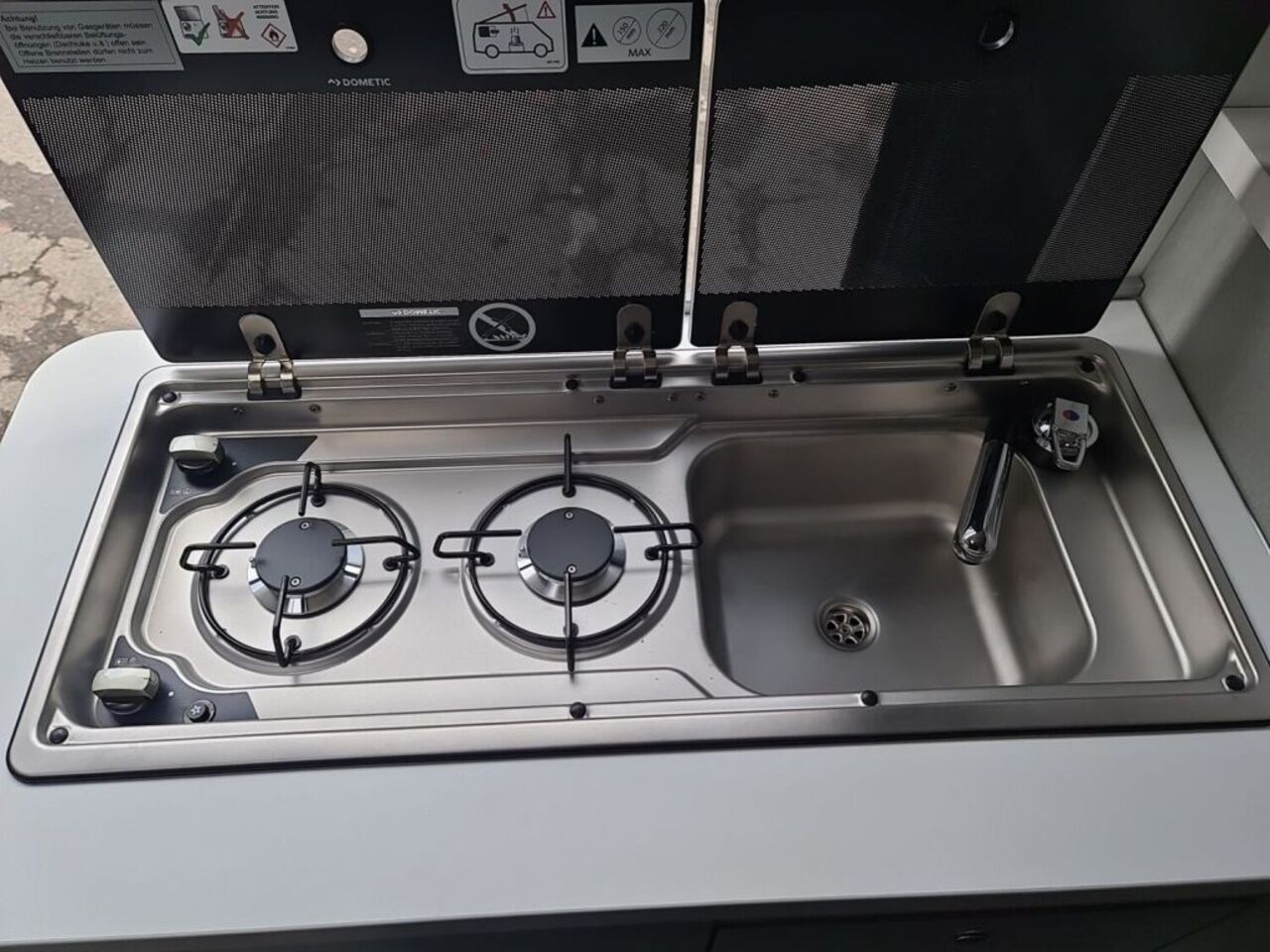 HYMER-ERIBA 540 Campus Ihr Vorteil. Unser Service. Ansicht 14 für Fahrzeugdetailseite