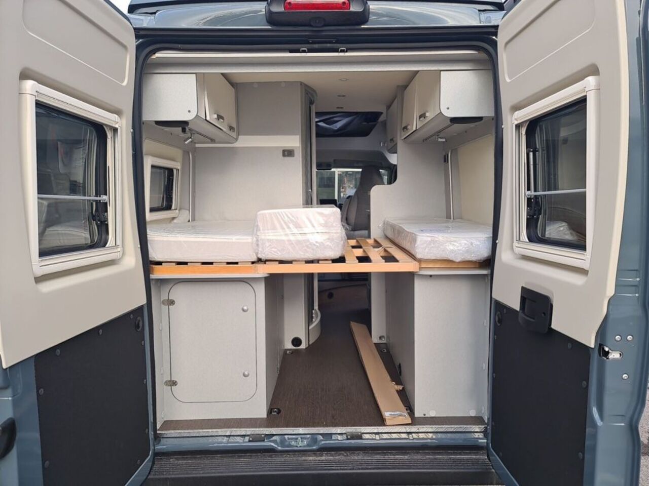 HYMER-ERIBA 540 Campus Ihr Vorteil. Unser Service. Ansicht 22 für Fahrzeugdetailseite