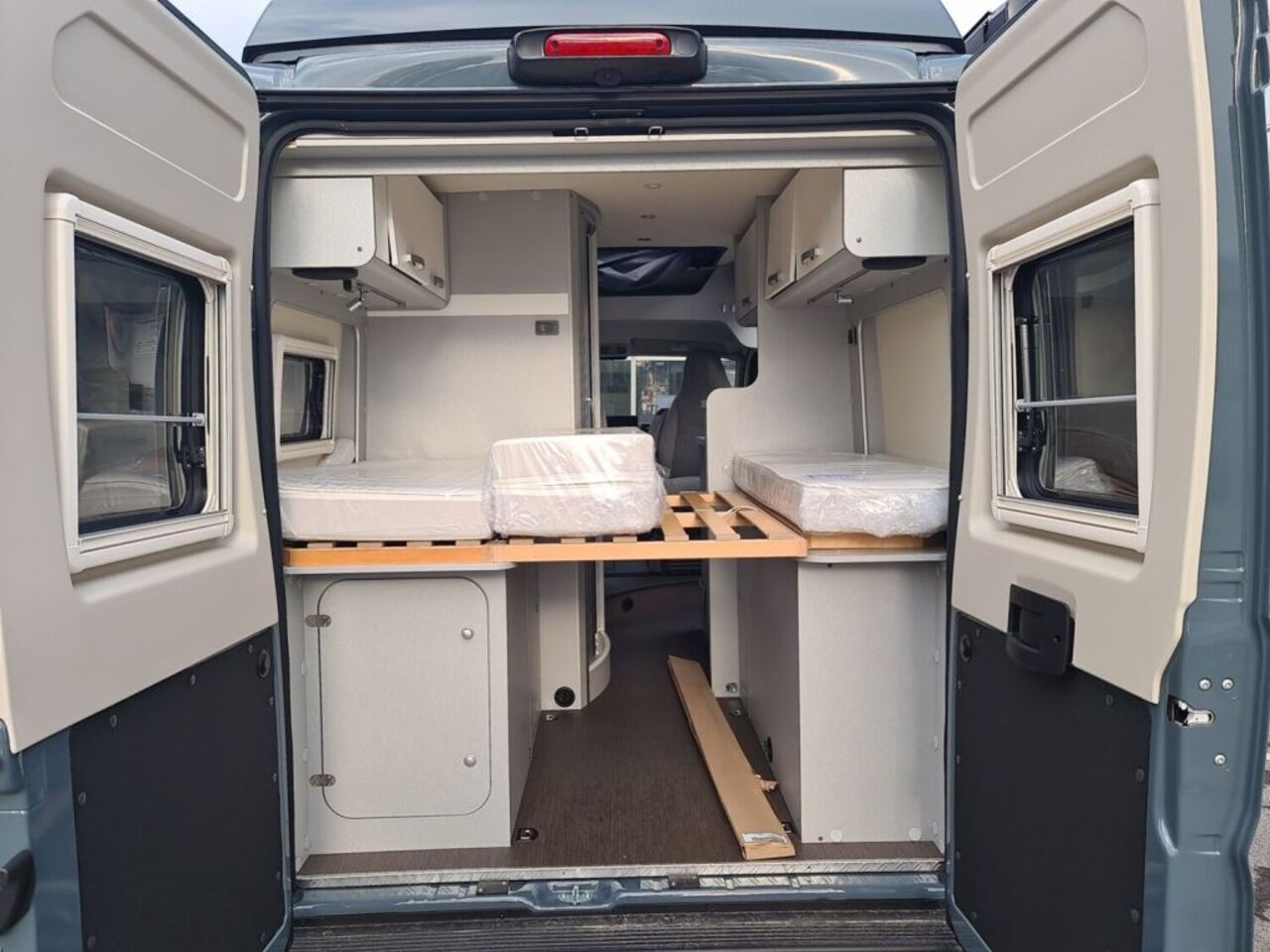 HYMER-ERIBA 540 Campus Ihr Vorteil. Unser Service. Ansicht 25 für Fahrzeugdetailseite