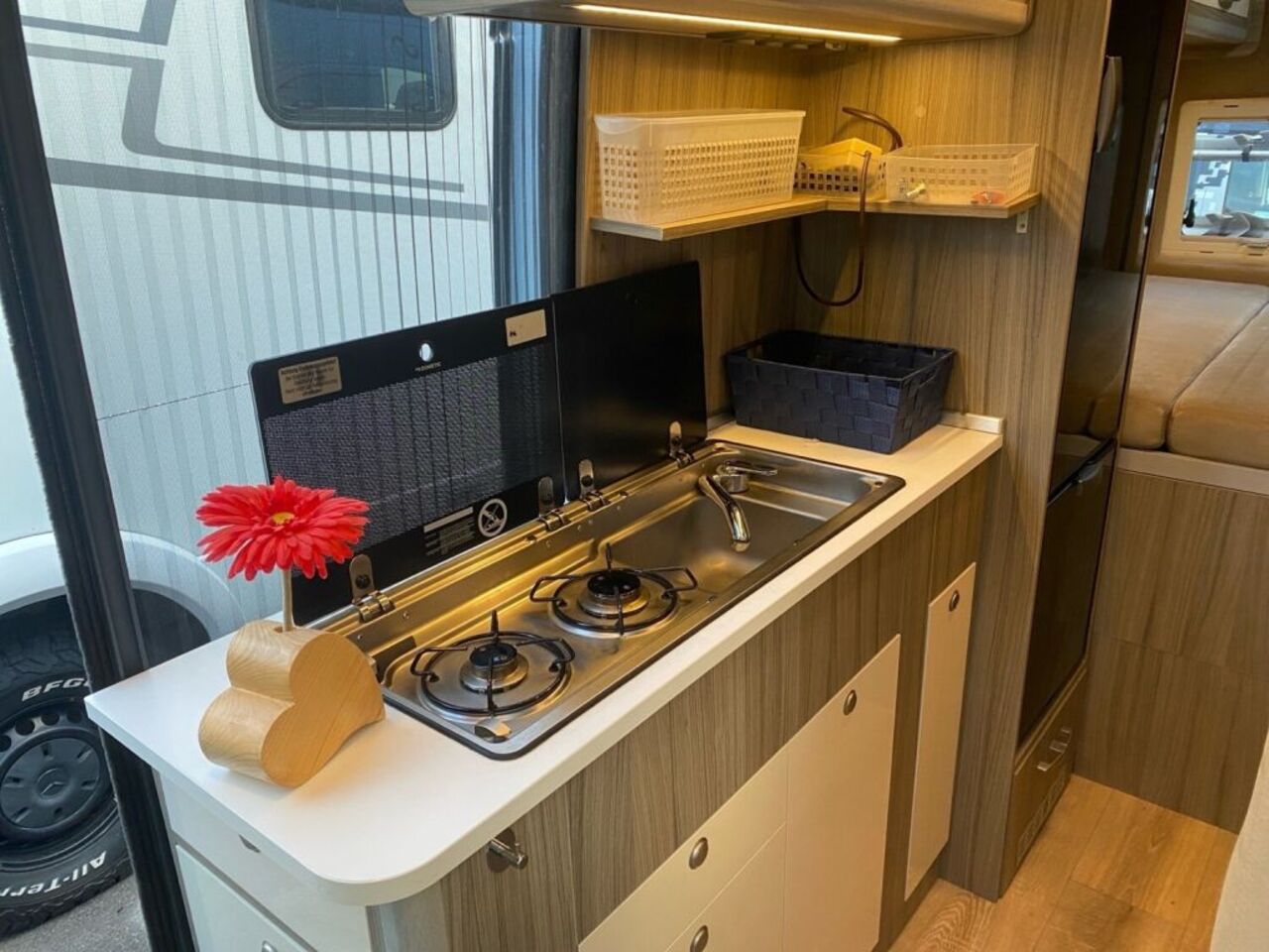 MEGAMOBIL 600 +++ Messewochen +++ Ansicht 12 für Fahrzeugdetailseite