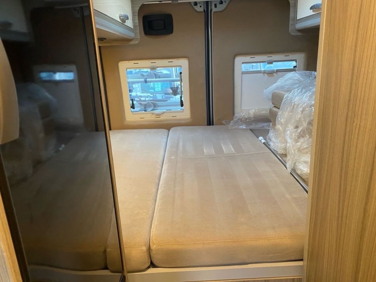 MEGAMOBIL 600 +++ Messewochen +++ Ansicht 16 für Fahrzeugdetailseite