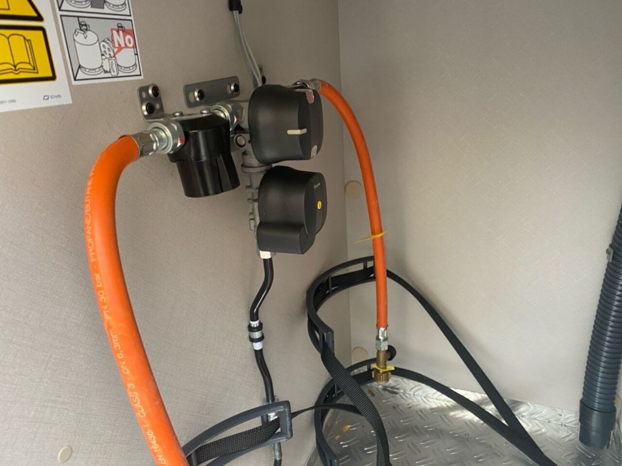 HYMER-ERIBA 580 Pure !!! TopPreis+Service !!! Ansicht 23 für Fahrzeugdetailseite