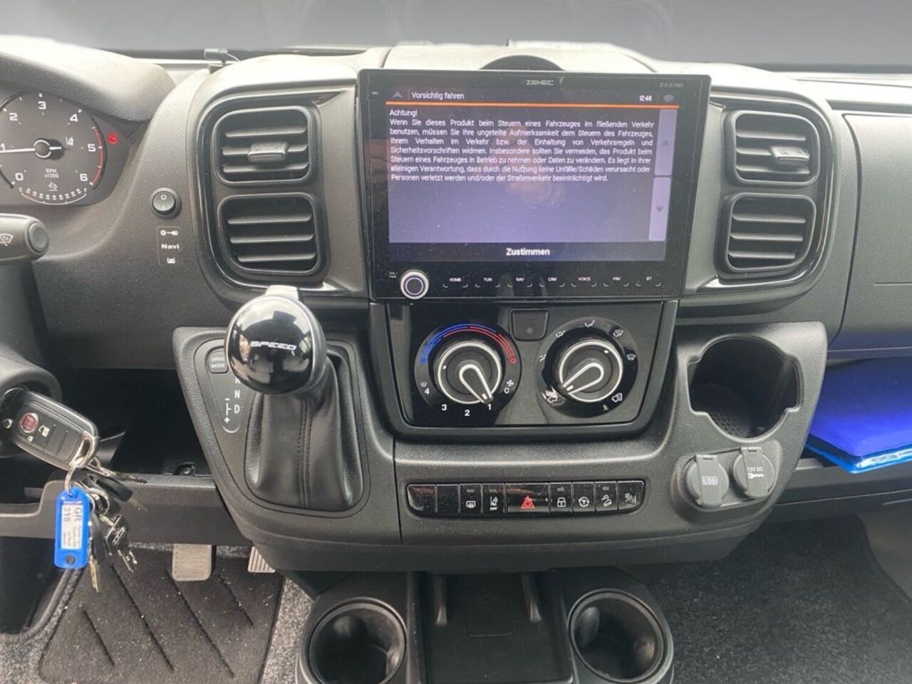 HYMER-ERIBA 580 Pure +++ Messewochen +++ Ansicht 9 für Fahrzeugdetailseite