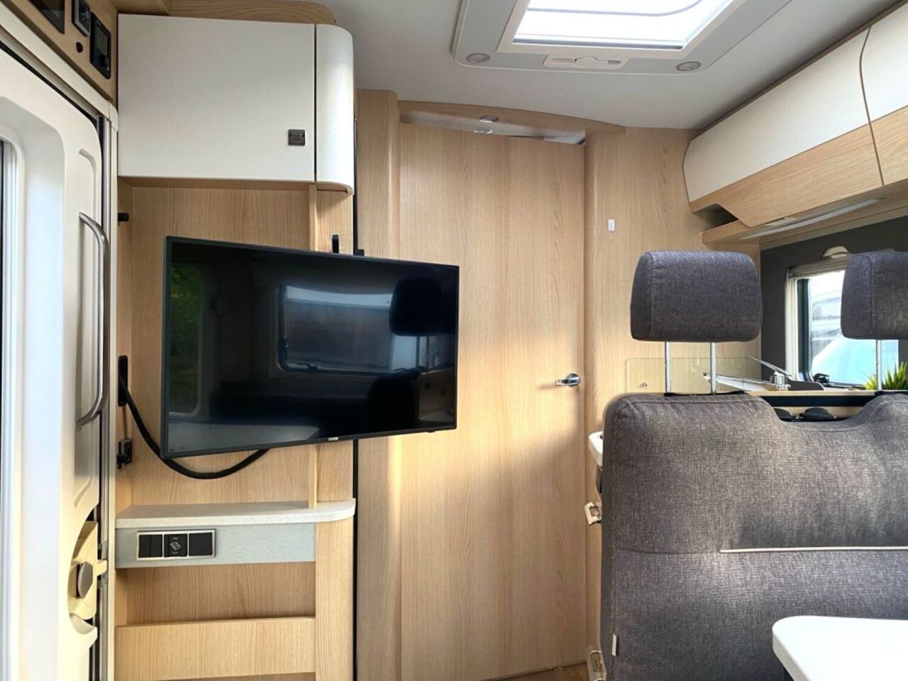 HYMER-ERIBA I 680 !!! TopPreis+Service !!! Ansicht 21 für Fahrzeugdetailseite