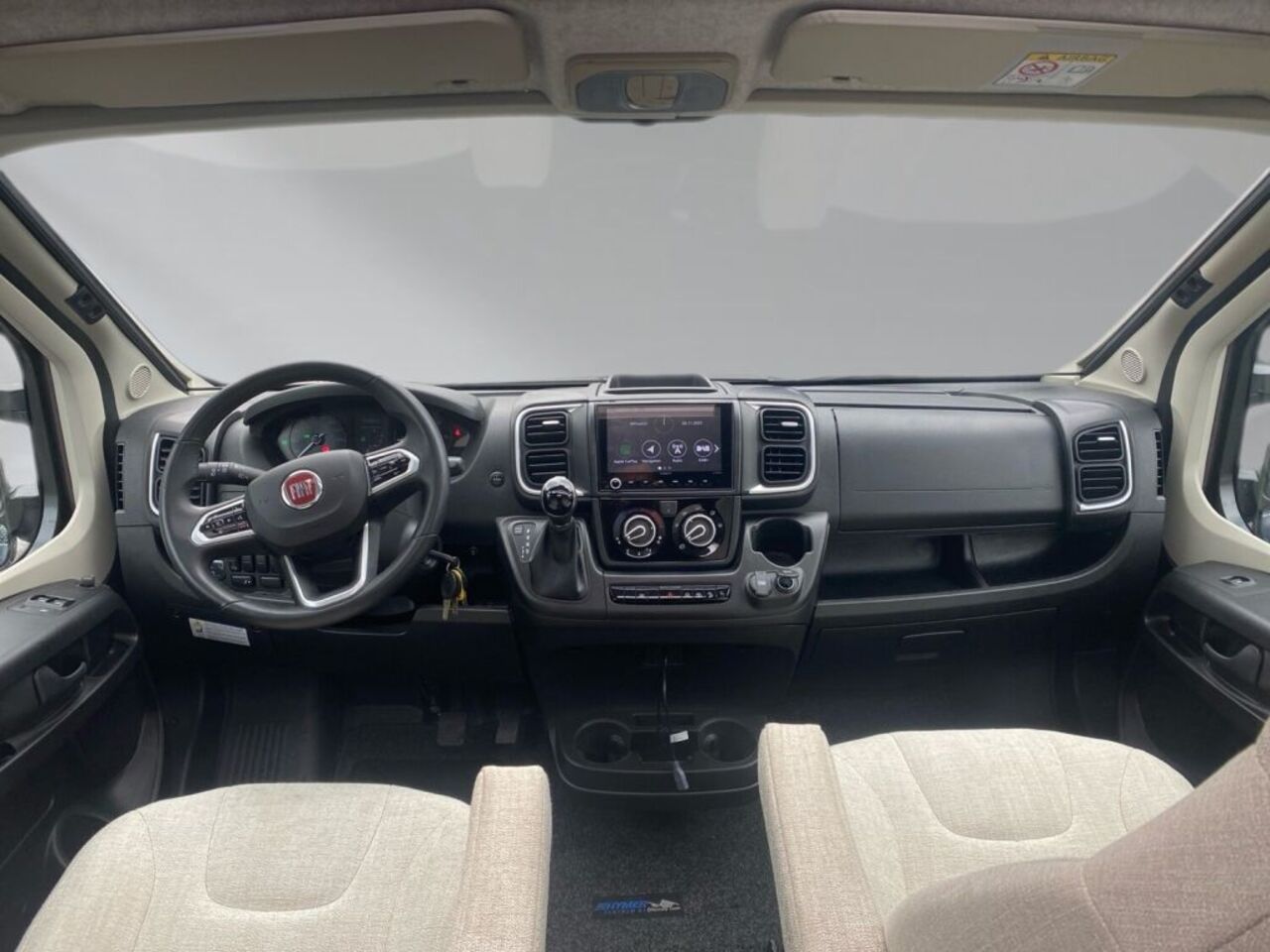 HYMER-ERIBA Yellowstone +++ Messewochen +++ Ansicht 10 für Fahrzeugdetailseite