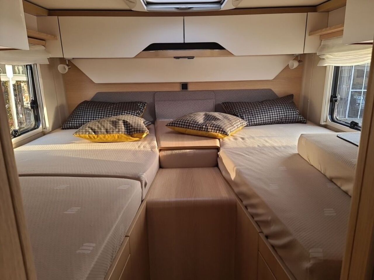 HYMER-ERIBA I 680 +++ Messewochen +++ Ansicht 17 für Fahrzeugdetailseite