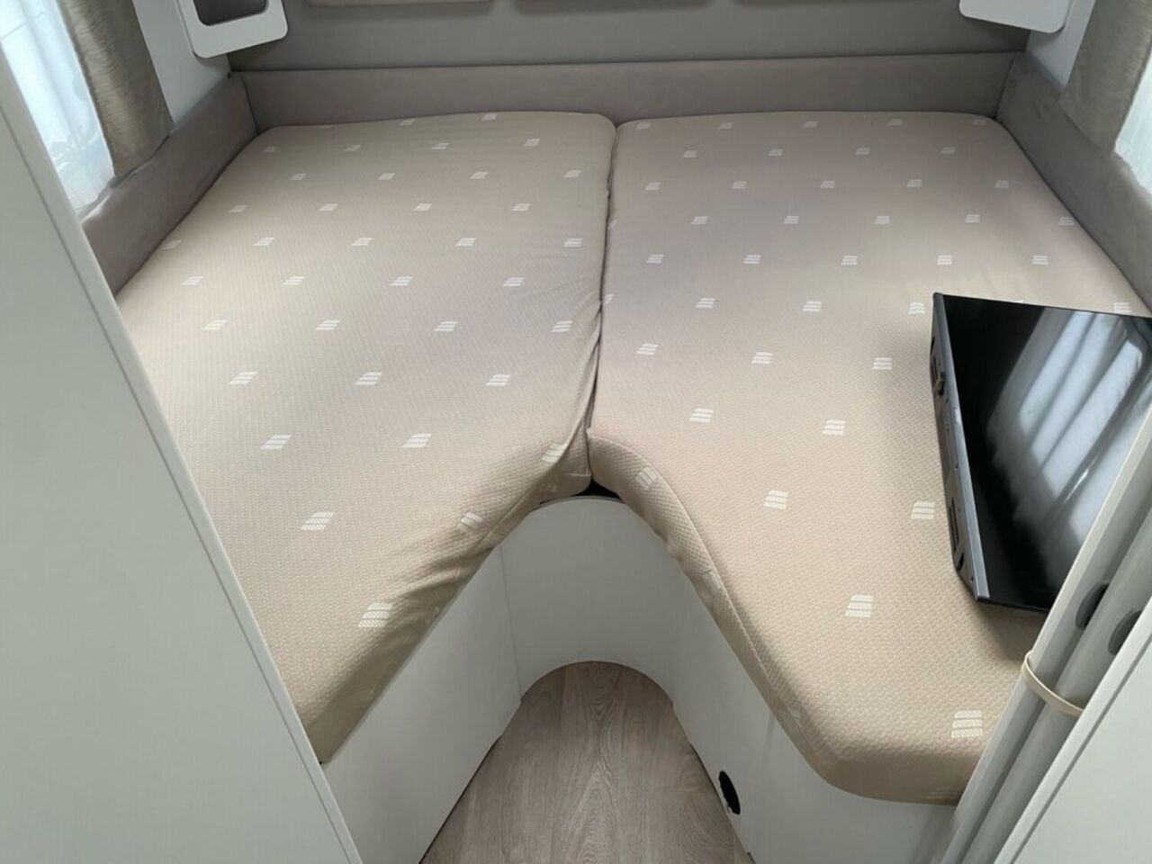 HYMER-ERIBA 620 +++ Messewochen +++ Ansicht 16 für Fahrzeugdetailseite