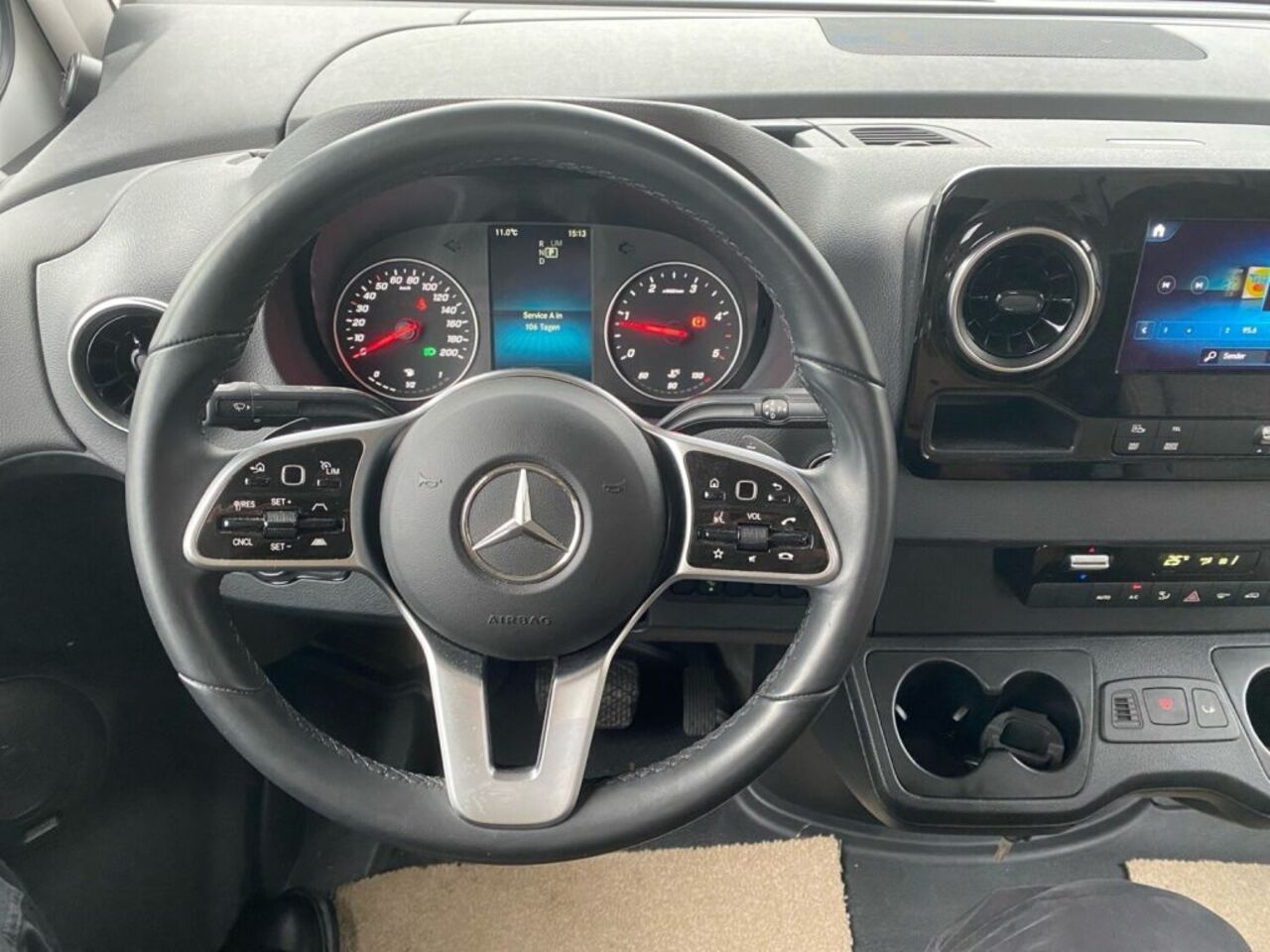 HYMER-ERIBA I 680 +++ Messewochen +++ Ansicht 8 für Fahrzeugdetailseite