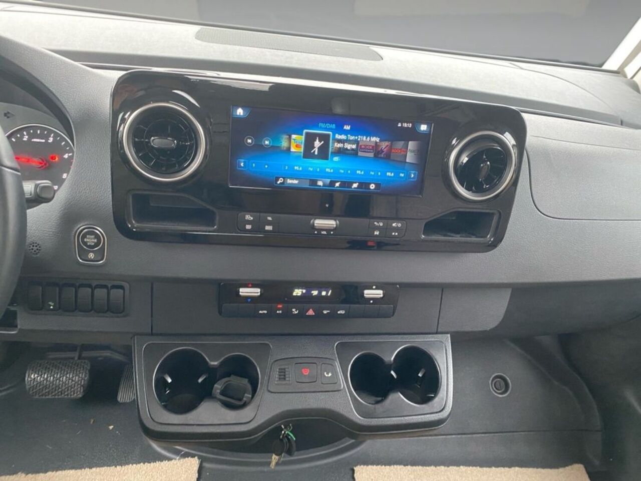 HYMER-ERIBA I 680 +++ Messewochen +++ Ansicht 9 für Fahrzeugdetailseite