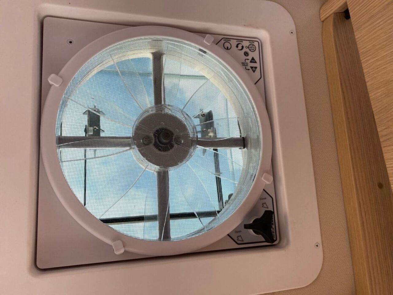 HYMER-ERIBA I 790 +++ Messewochen +++ Ansicht 20 für Fahrzeugdetailseite