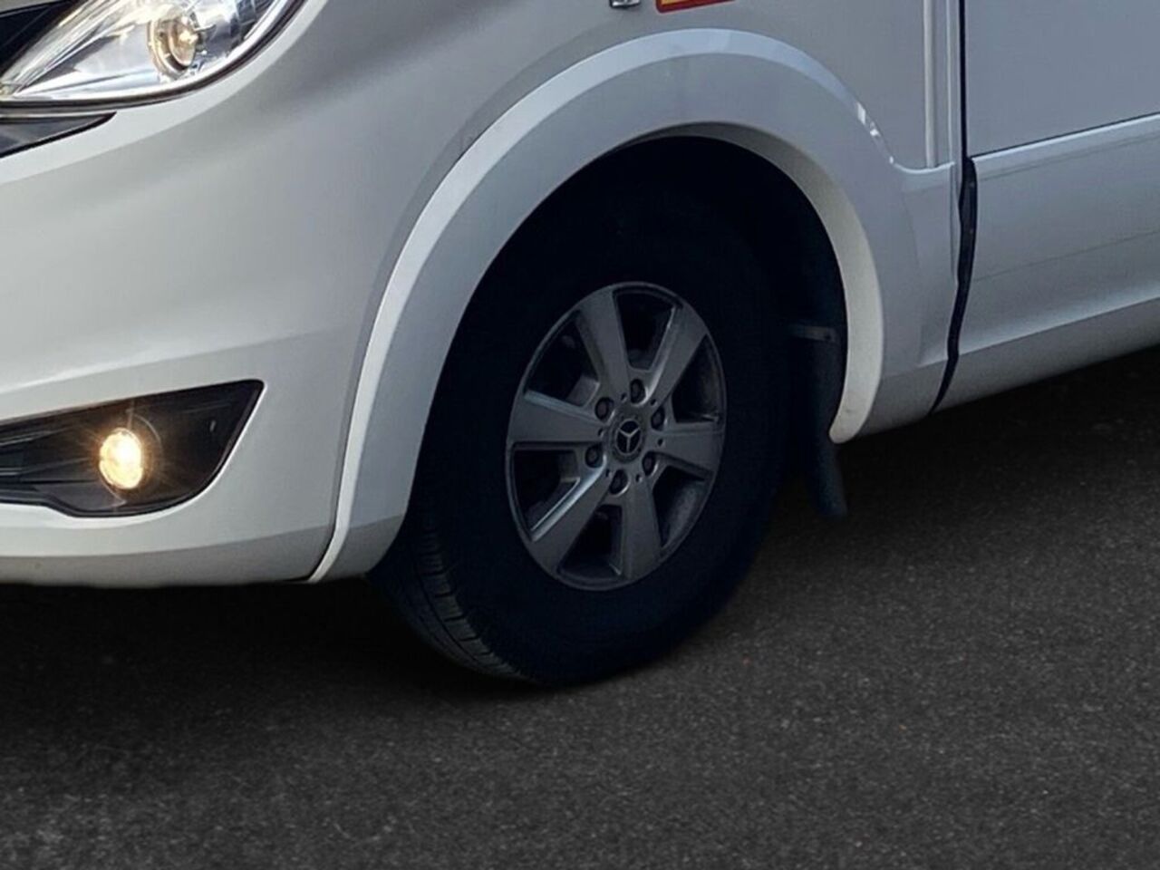 HYMER-ERIBA I 790 +++ Messewochen +++ Ansicht 6 für Fahrzeugdetailseite