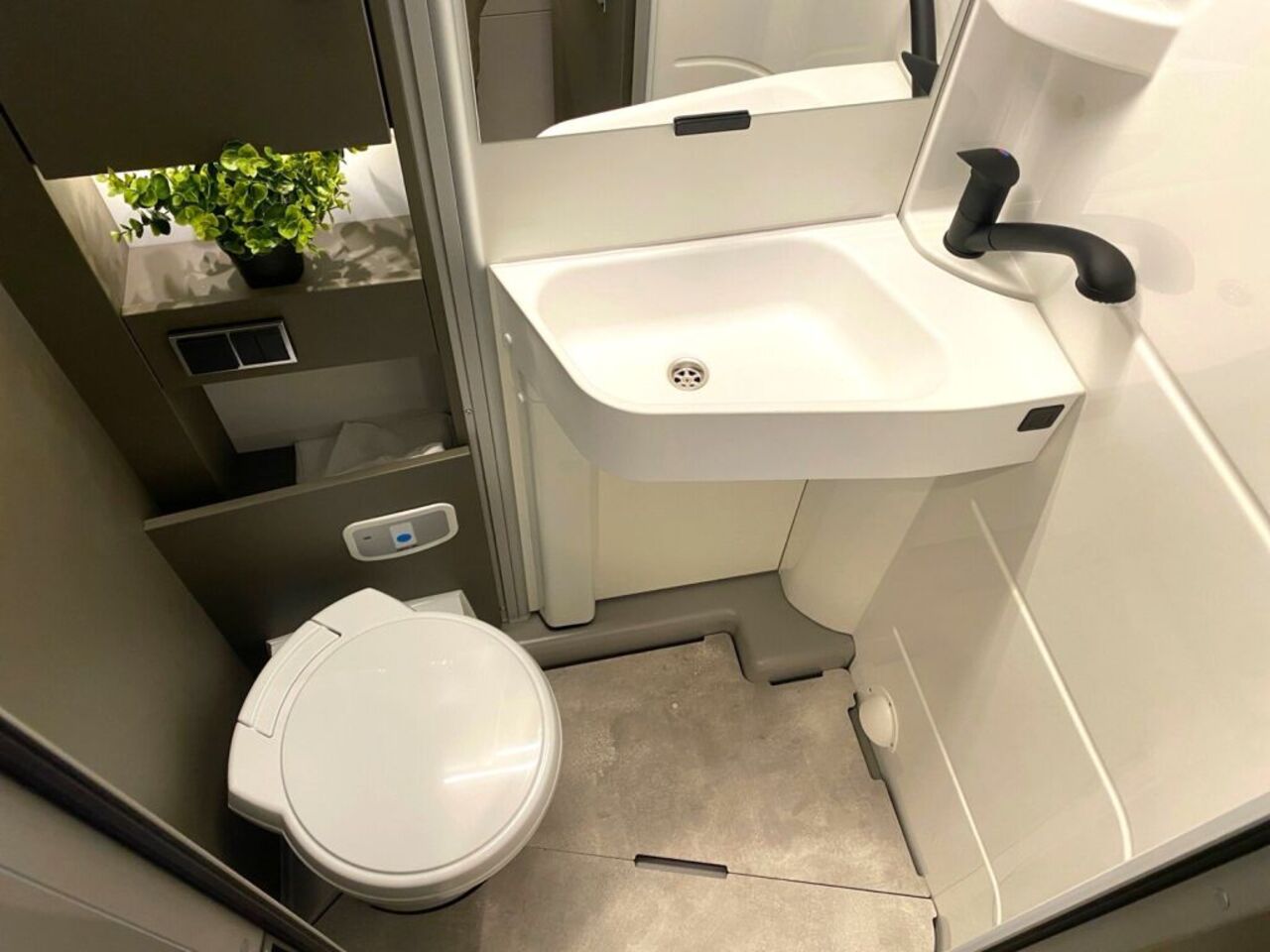 HYMER-ERIBA 600 !!! Top-Preis Garantie !!! Ansicht 17 für Fahrzeugdetailseite