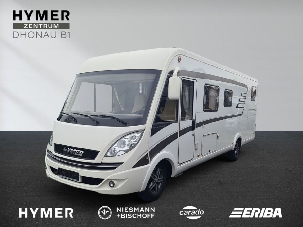 HYMER-ERIBA 704 PremiumLine Hydr. Hubstützen Ansicht 1 für Fahrzeugdetailseite