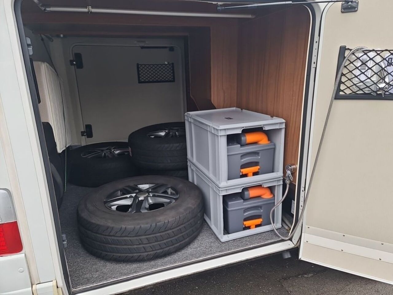 HYMER-ERIBA 704 PremiumLine !! TopPreis+Service !! Ansicht 25 für Fahrzeugdetailseite