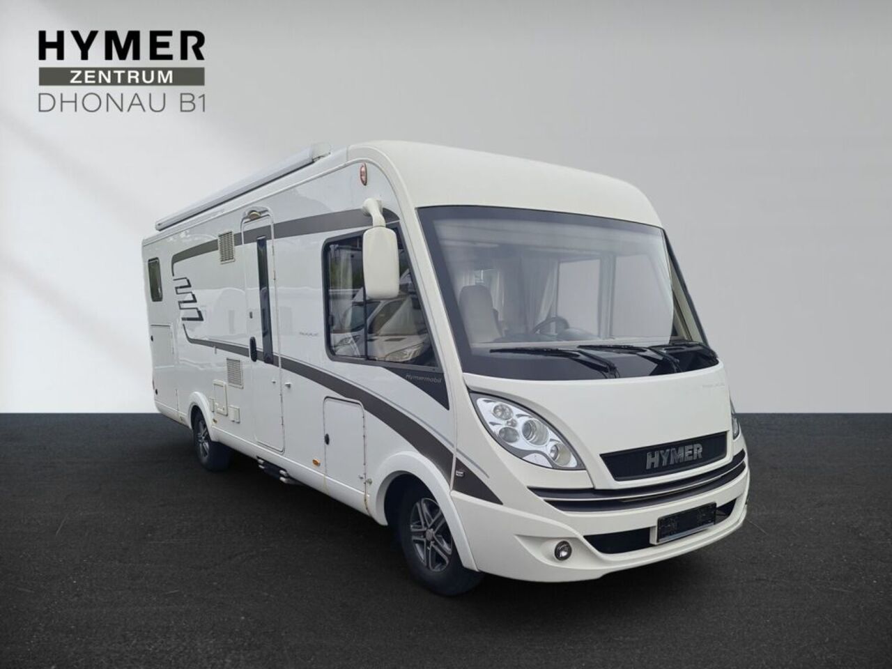 HYMER-ERIBA 704 PremiumLine Hydr. Hubstützen Ansicht 3 für Fahrzeugdetailseite