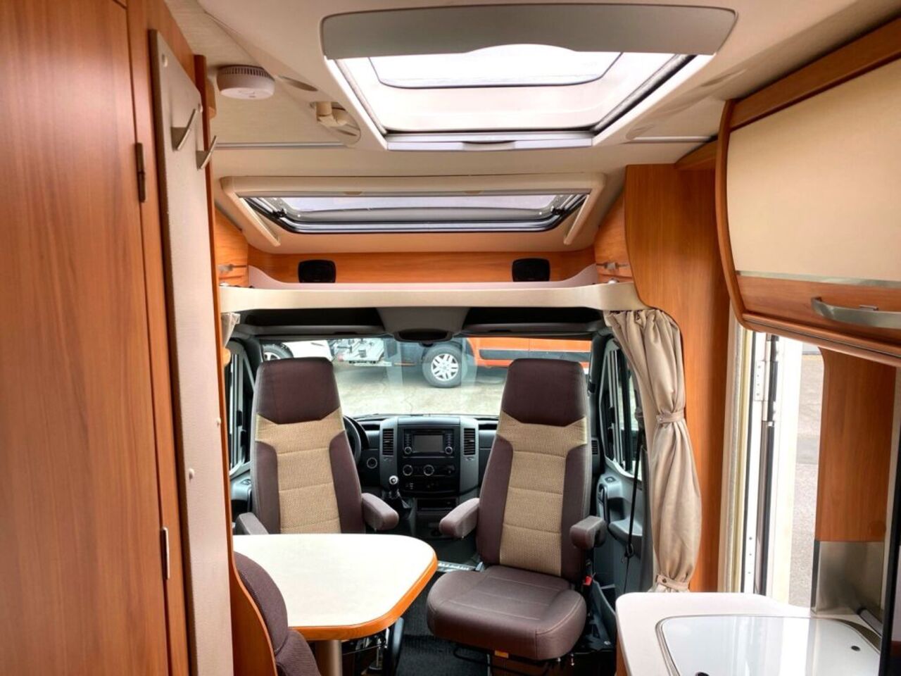 HYMER-ERIBA 560 Ihr Vorteil. Unser Service. Ansicht 18 für Fahrzeugdetailseite
