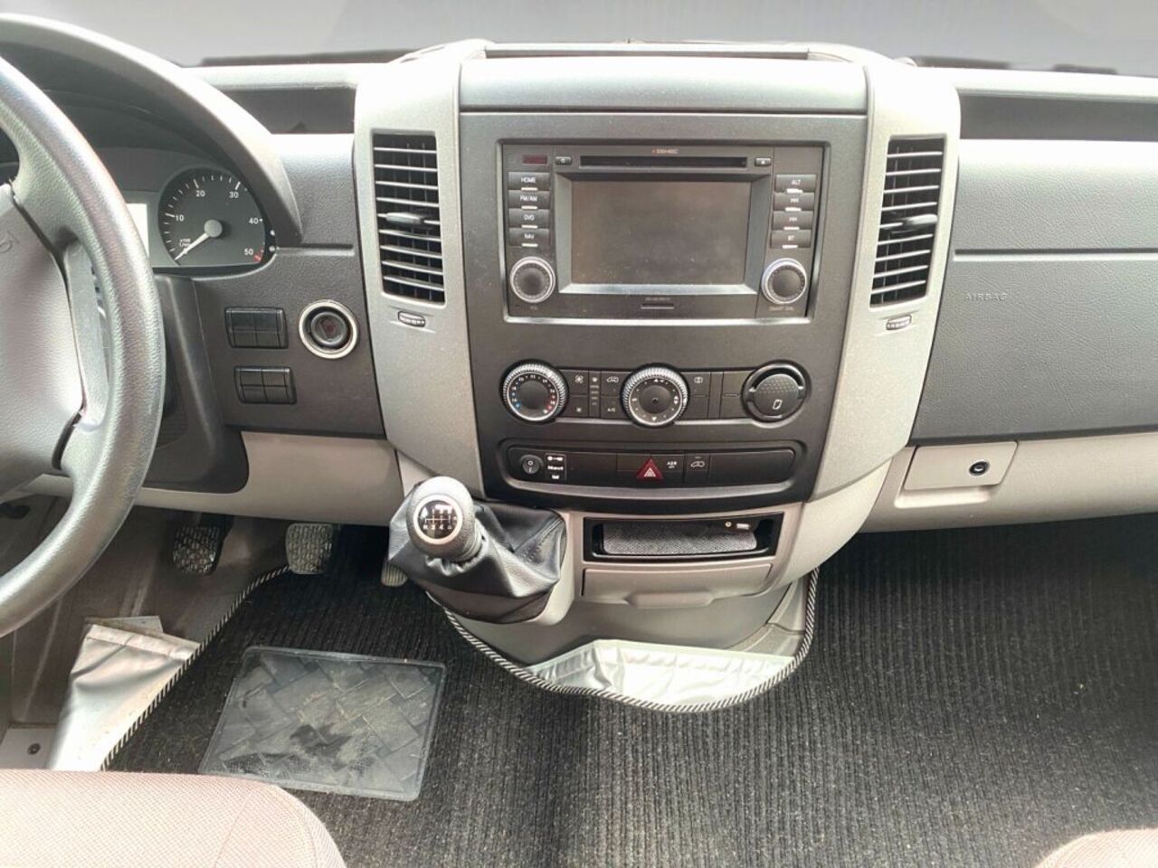 HYMER-ERIBA 560 Ihr Vorteil. Unser Service. Ansicht 7 für Fahrzeugdetailseite