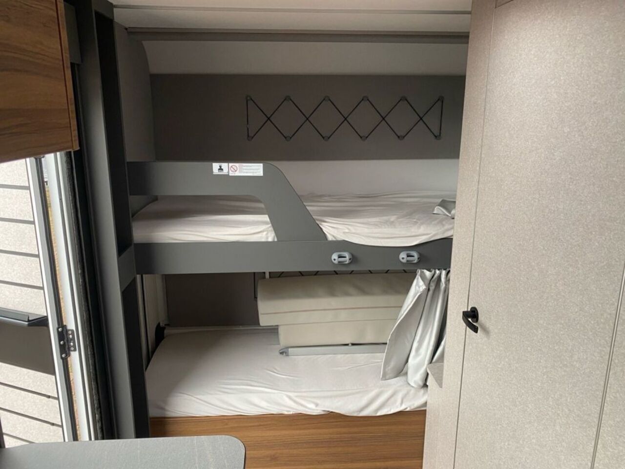 HYMER-ERIBA 515 !!! Top‑Preis Garantie !!! Ansicht 13 für Fahrzeugdetailseite