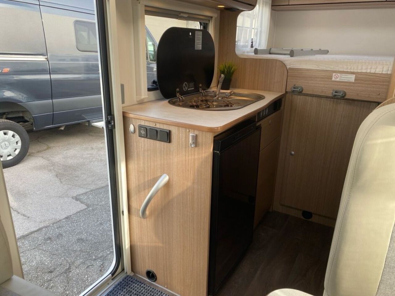 CARADO V132 !!! TopPreis+Service !!! Ansicht 12 für Fahrzeugdetailseite