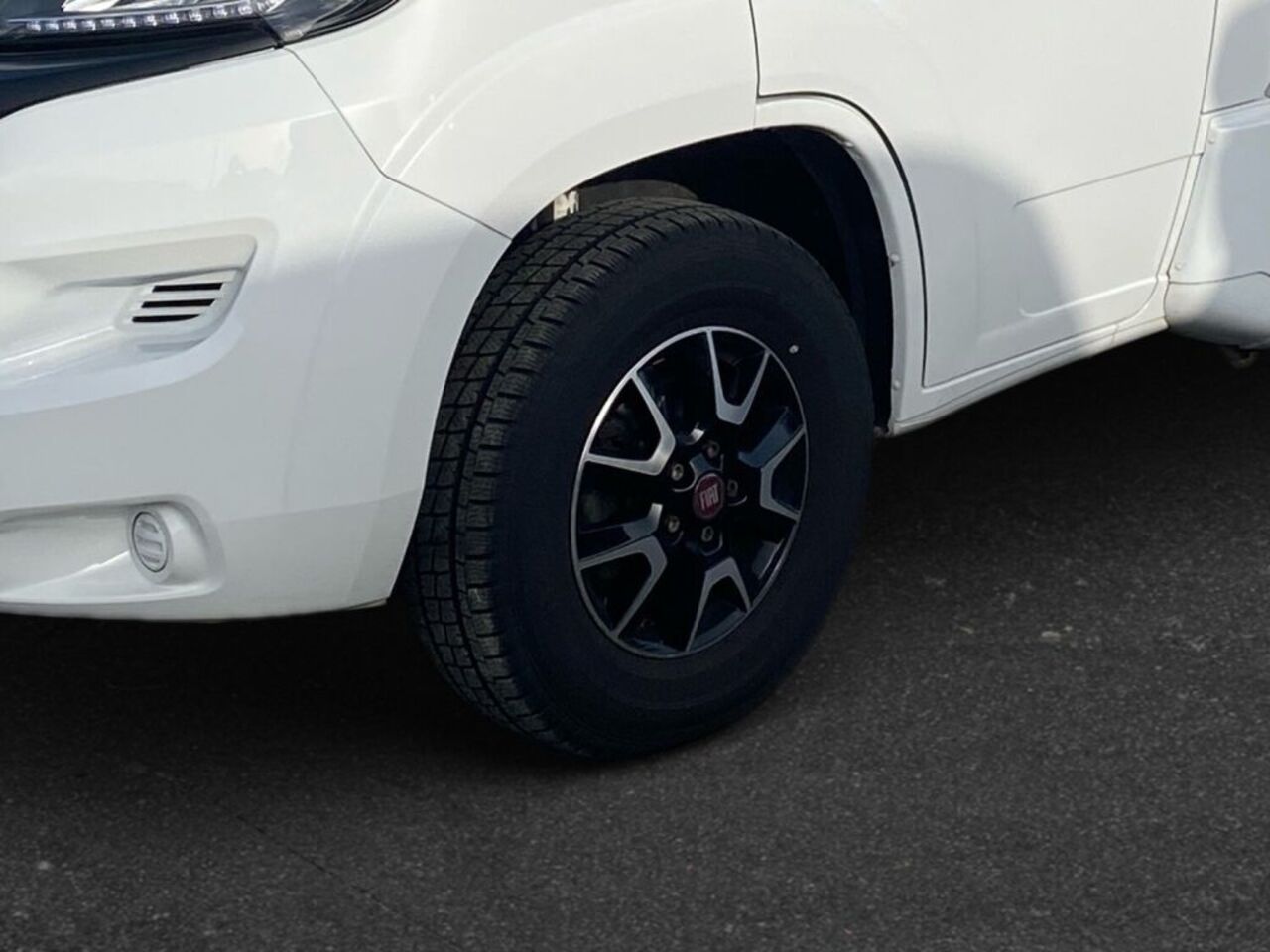 CARADO V132 !!! TopPreis+Service !!! Ansicht 5 für Fahrzeugdetailseite