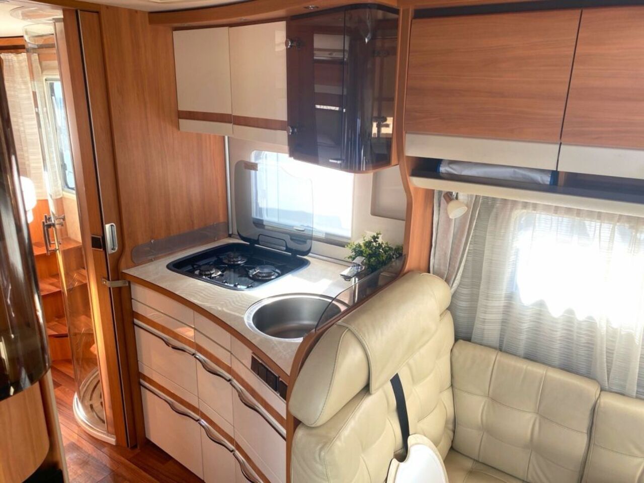 HYMER-ERIBA 624 Leder,ALDE,Automatik,3.0L Maxi Ansicht 13 für Fahrzeugdetailseite