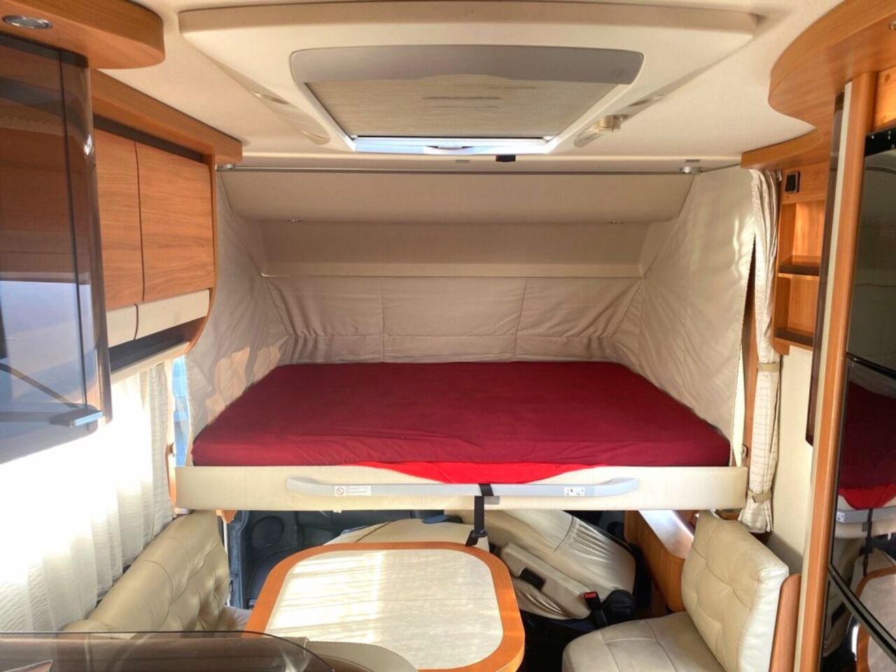 HYMER-ERIBA 624 Leder,ALDE,Automatik,3.0L Maxi Ansicht 18 für Fahrzeugdetailseite
