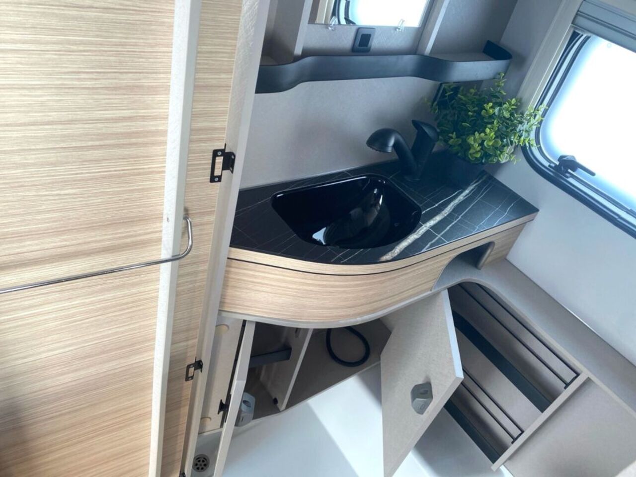 HYMER-ERIBA 420 !!! TopPreis+Service !!! Ansicht 14 für Fahrzeugdetailseite