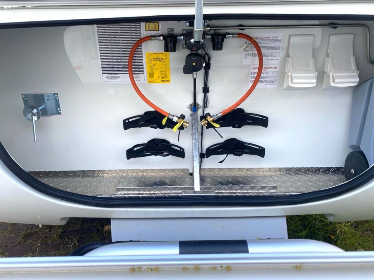 HYMER-ERIBA 442 TOP-FINANZIERUNG möglich Ansicht 21 für Fahrzeugdetailseite