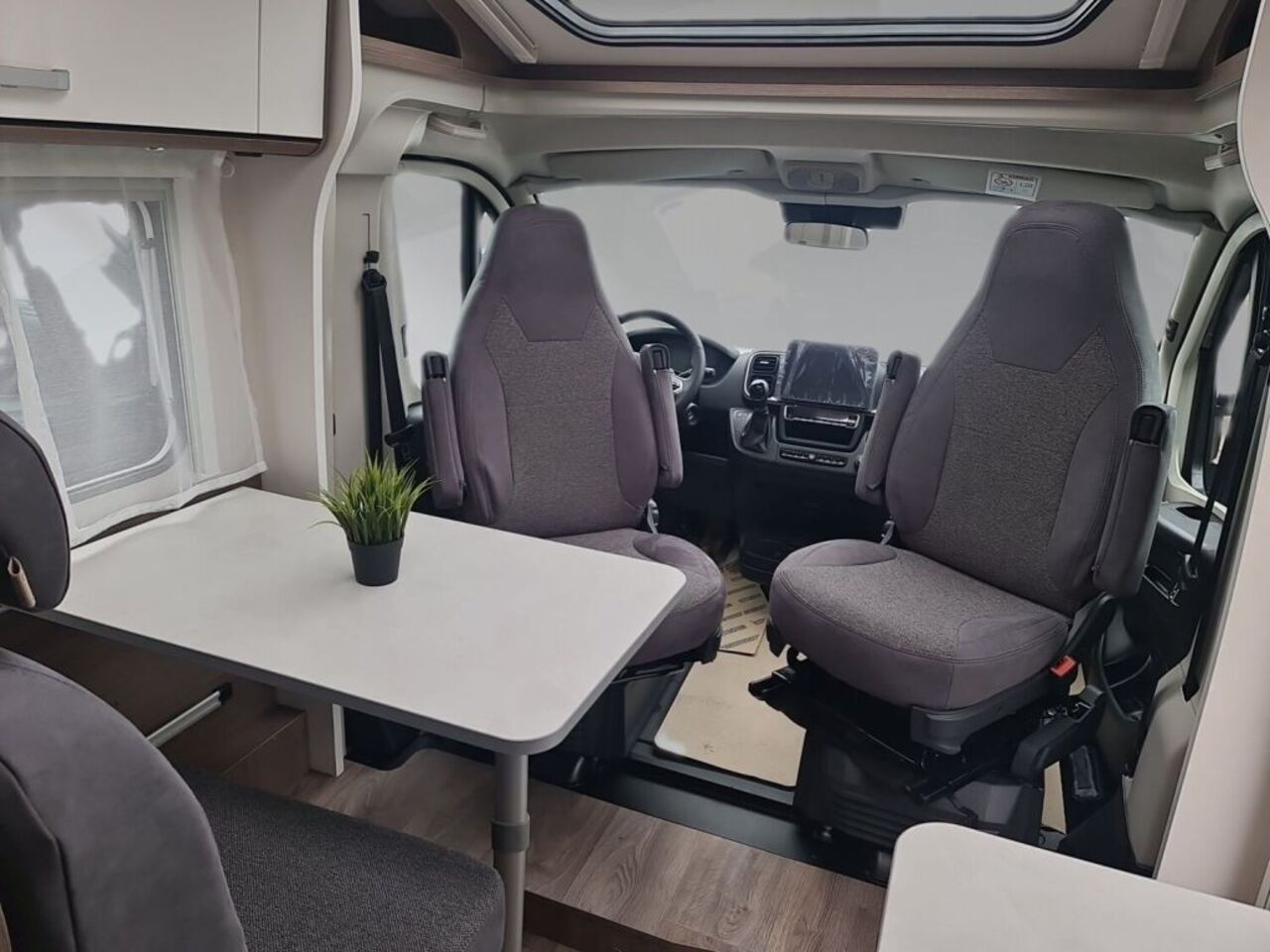 CARADO V337 Pro+ TOP-FINANZIERUNG möglich Ansicht 11 für Fahrzeugdetailseite