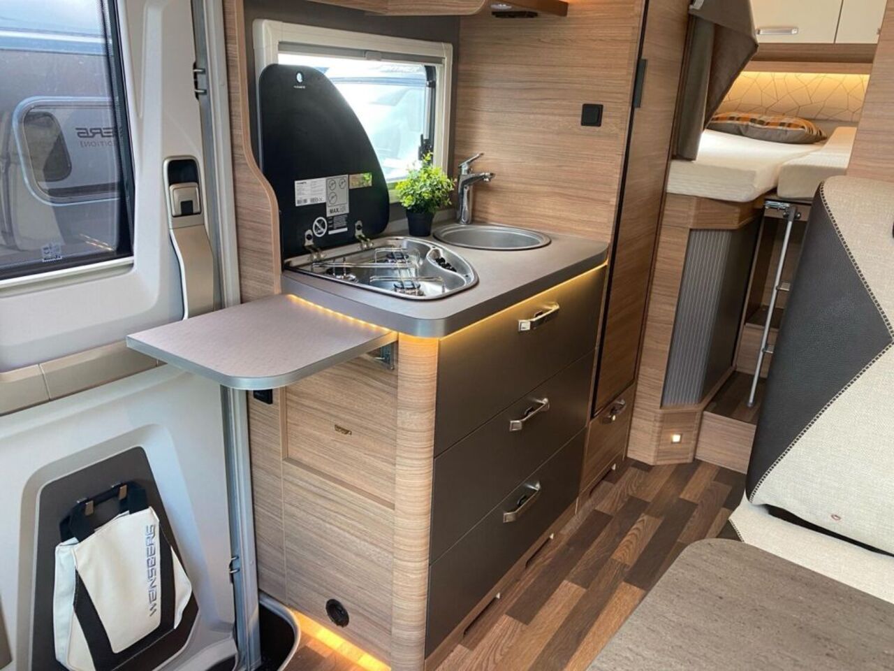 WEINSBERG 640 MEG EDITION [PEPPER] Aus 1.Hand Ansicht 12 für Fahrzeugdetailseite
