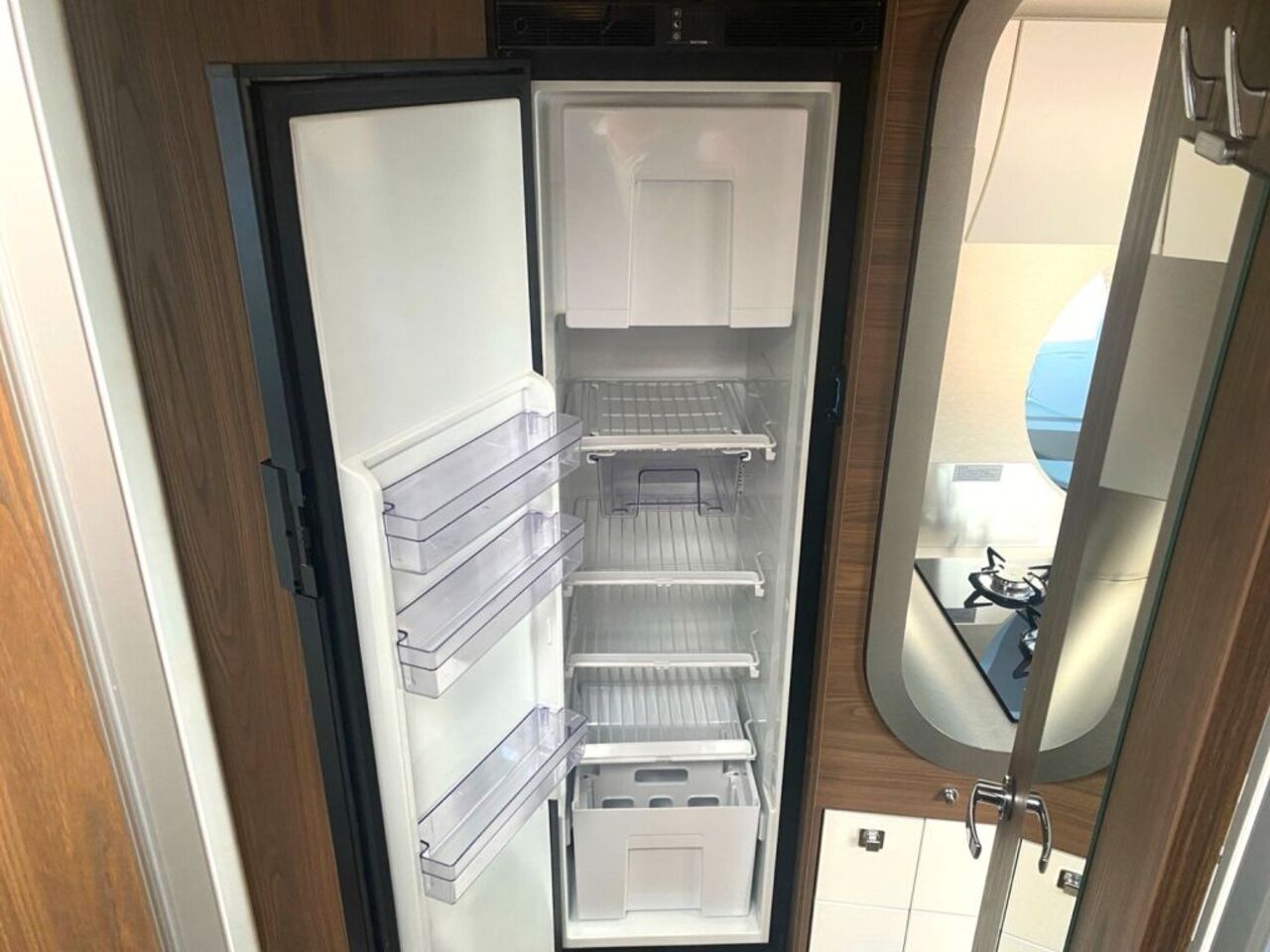 HYMER-ERIBA 820 nur an Wiederverkäufer Ansicht 13 für Fahrzeugdetailseite