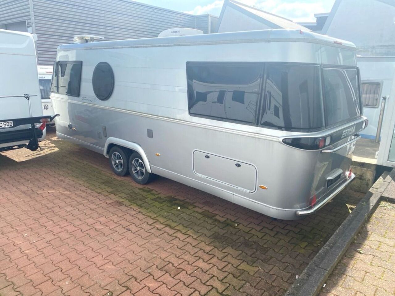 HYMER-ERIBA 820 nur an Wiederverkäufer Ansicht 3 für Fahrzeugdetailseite