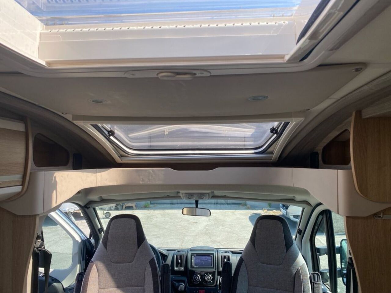 KNAUS 650 MEG !!! TopPreis+Service !!! Ansicht 17 für Fahrzeugdetailseite