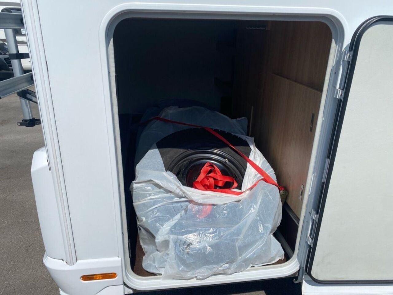 KNAUS 650 MEG !!! TopPreis+Service !!! Ansicht 23 für Fahrzeugdetailseite