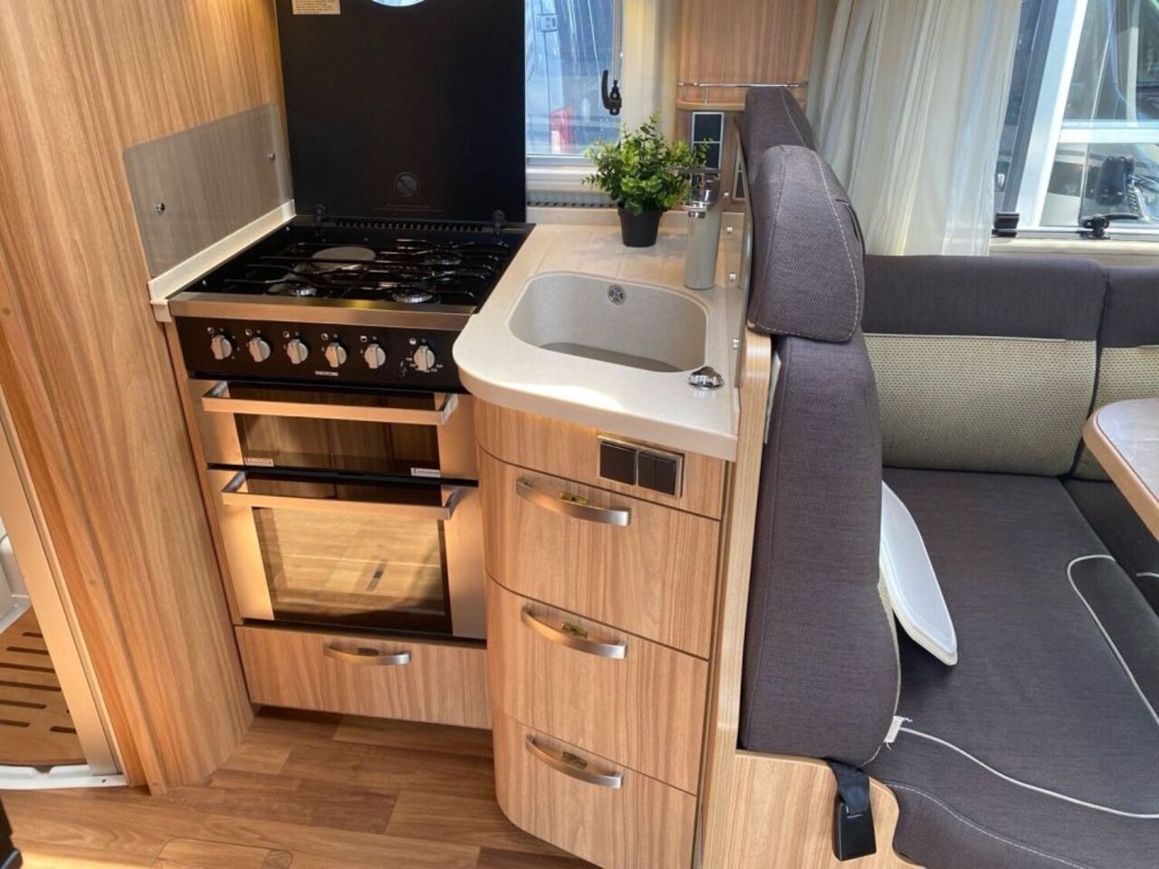 HYMER-ERIBA 704 !!! TopPreis+Service !!! Ansicht 11 für Fahrzeugdetailseite