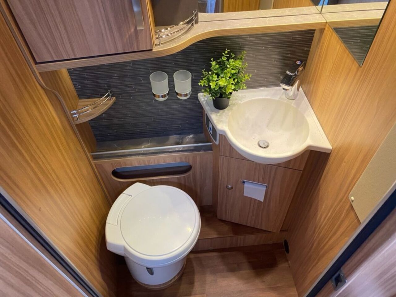 HYMER-ERIBA 704 !!! TopPreis+Service !!! Ansicht 13 für Fahrzeugdetailseite