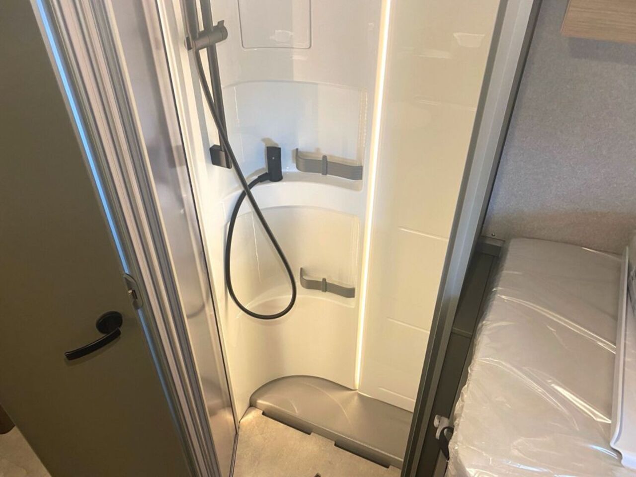 HYMER-ERIBA 685 Sie sparen  10265,- Ansicht 14 für Fahrzeugdetailseite