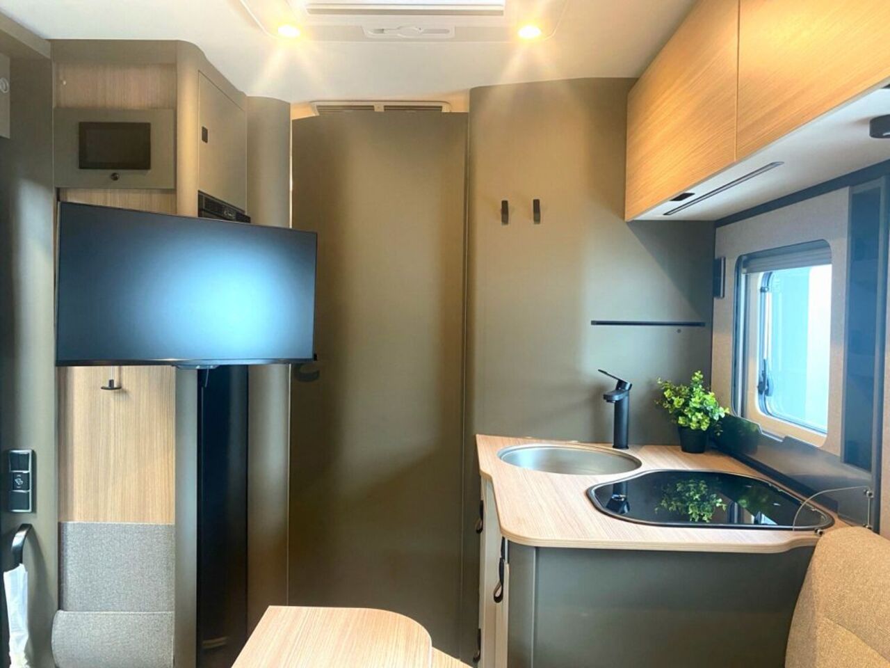 HYMER-ERIBA 685 Sie sparen  10265,- Ansicht 18 für Fahrzeugdetailseite