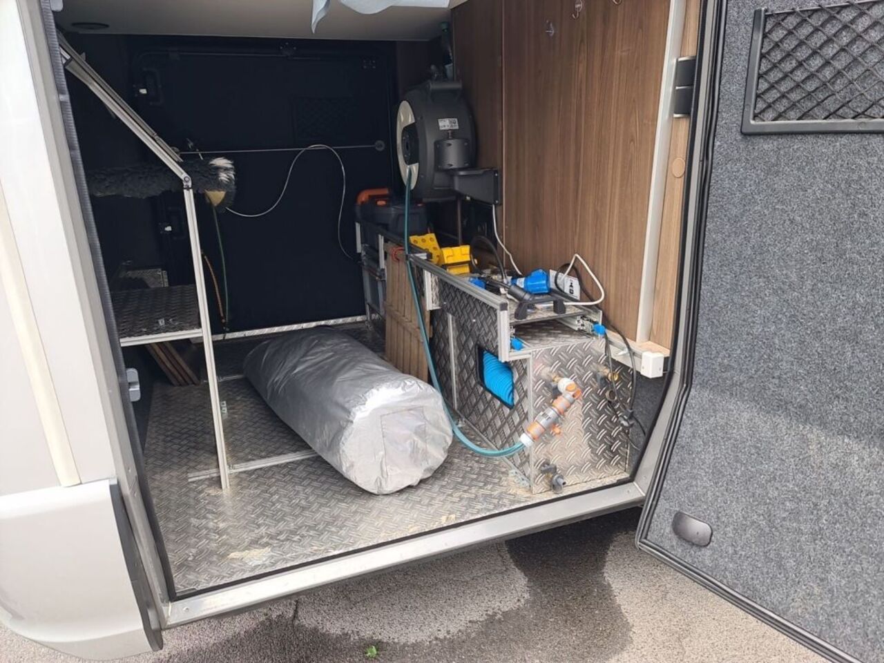 HYMER-ERIBA I 880 el.Hubstützen,Leder,Autarkie Ansicht 25 für Fahrzeugdetailseite
