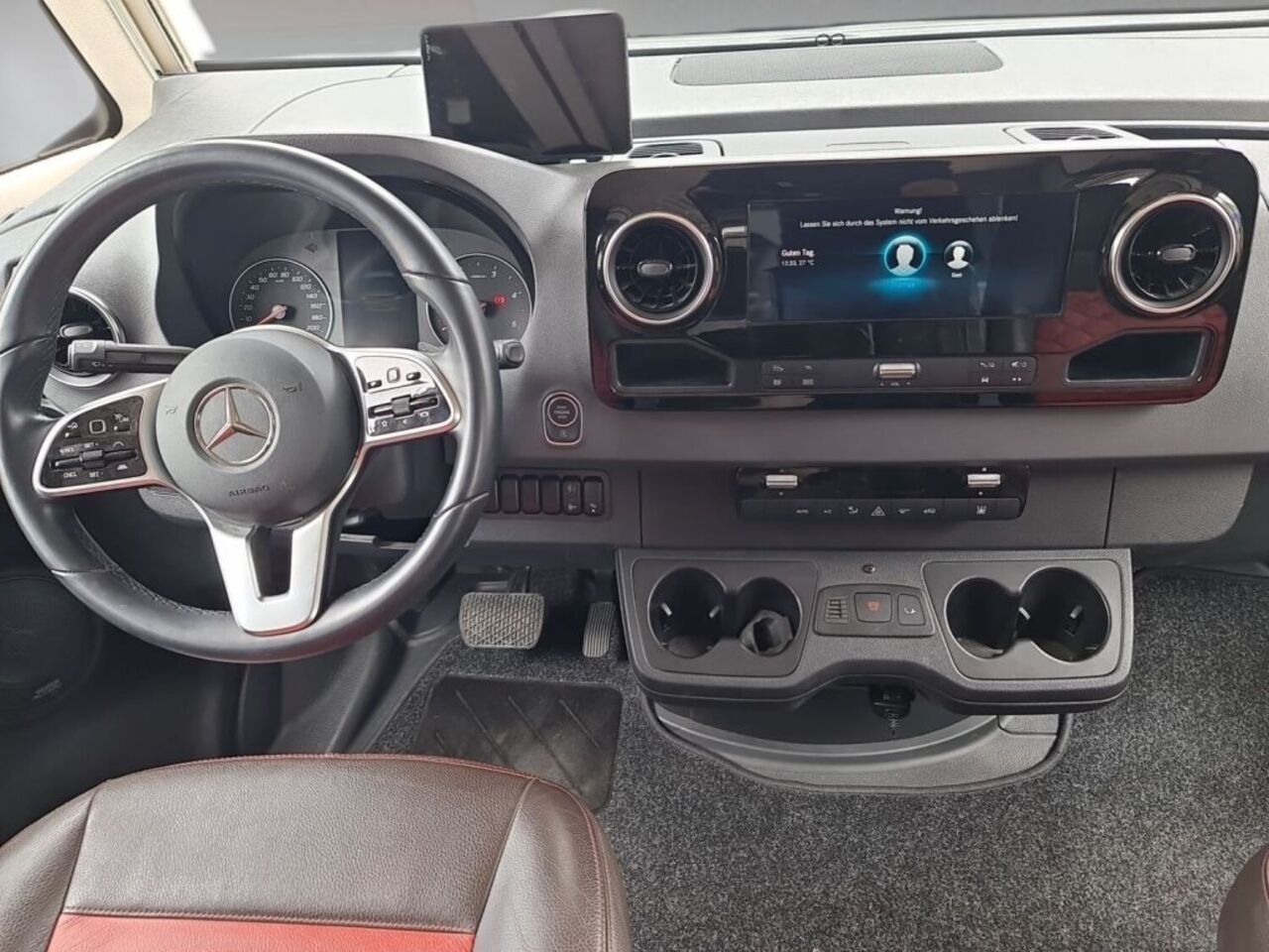 HYMER-ERIBA I 880 el.Hubstützen,Leder,Autarkie Ansicht 8 für Fahrzeugdetailseite