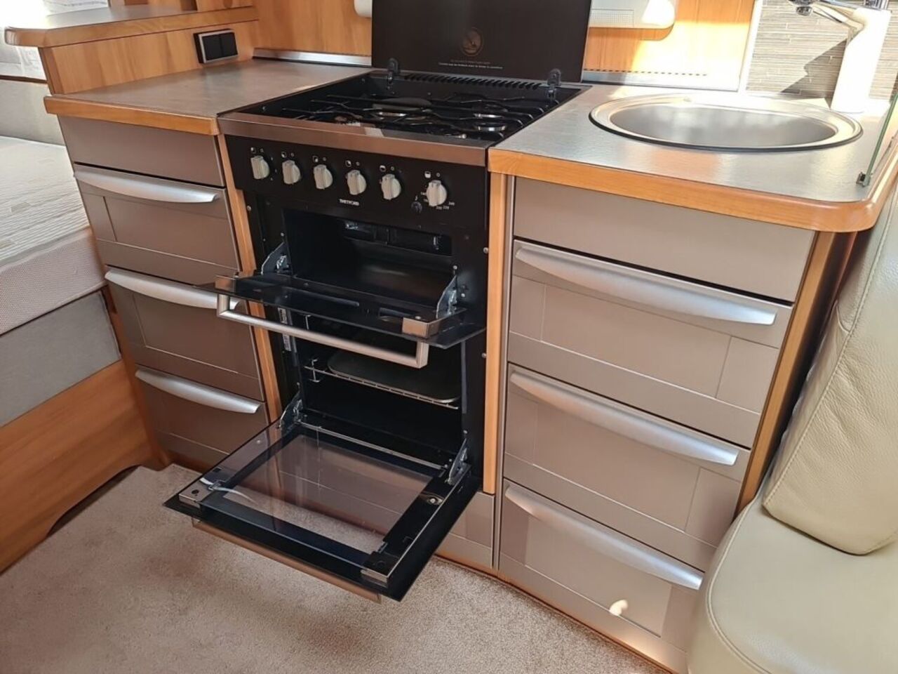 HYMER-ERIBA 545 Leder, Arktis-Paket, ALDE Ansicht 14 für Fahrzeugdetailseite