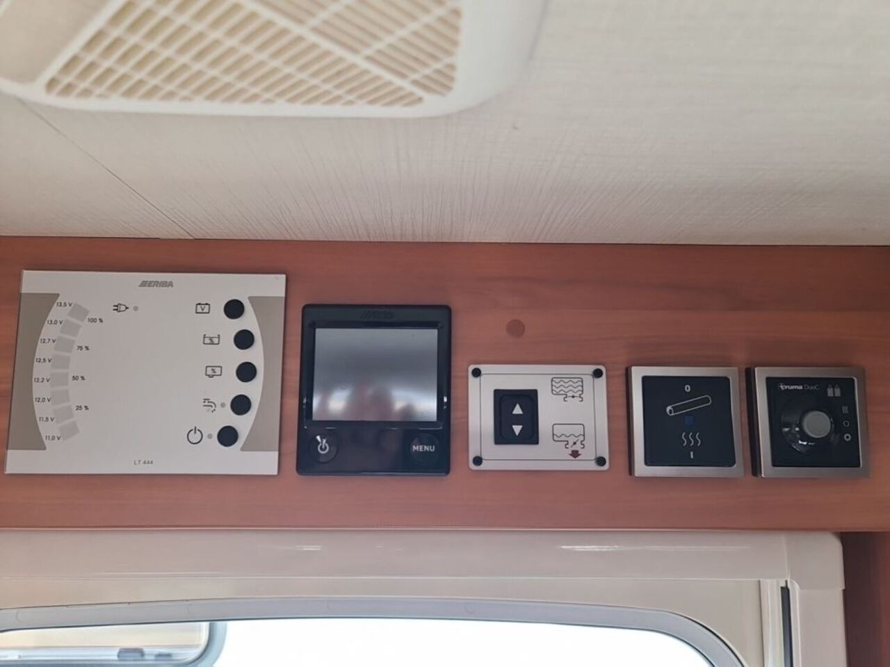 HYMER-ERIBA 545 Leder, Arktis-Paket, ALDE Ansicht 21 für Fahrzeugdetailseite