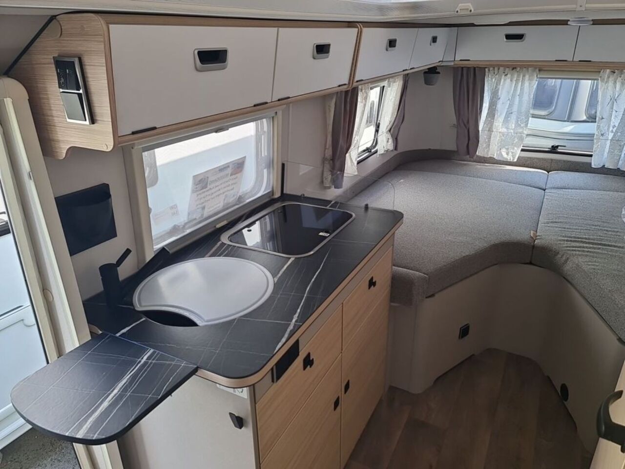 HYMER-ERIBA 642 Ansicht 12 für Fahrzeugdetailseite
