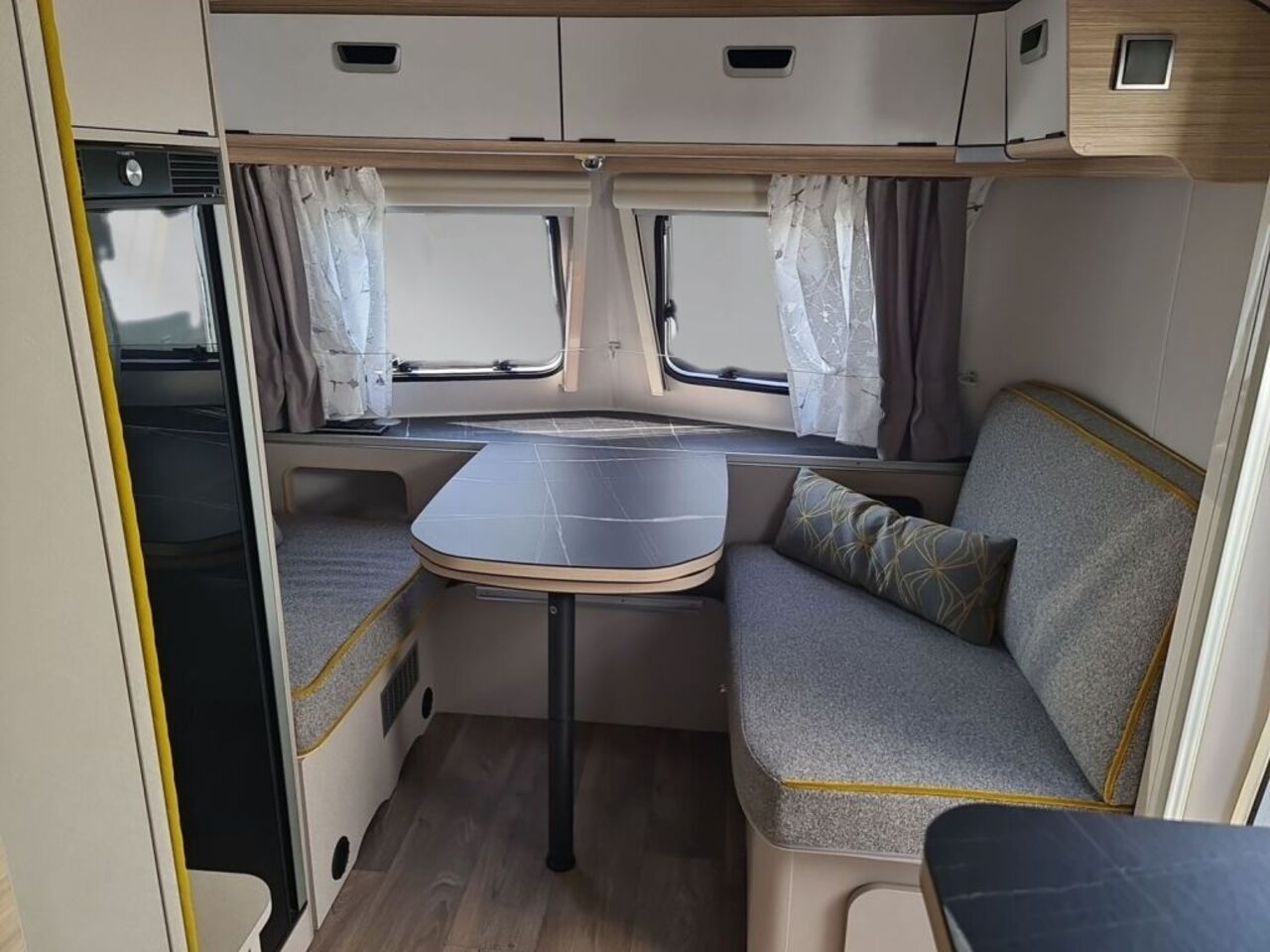 HYMER-ERIBA 642 Ansicht 7 für Fahrzeugdetailseite