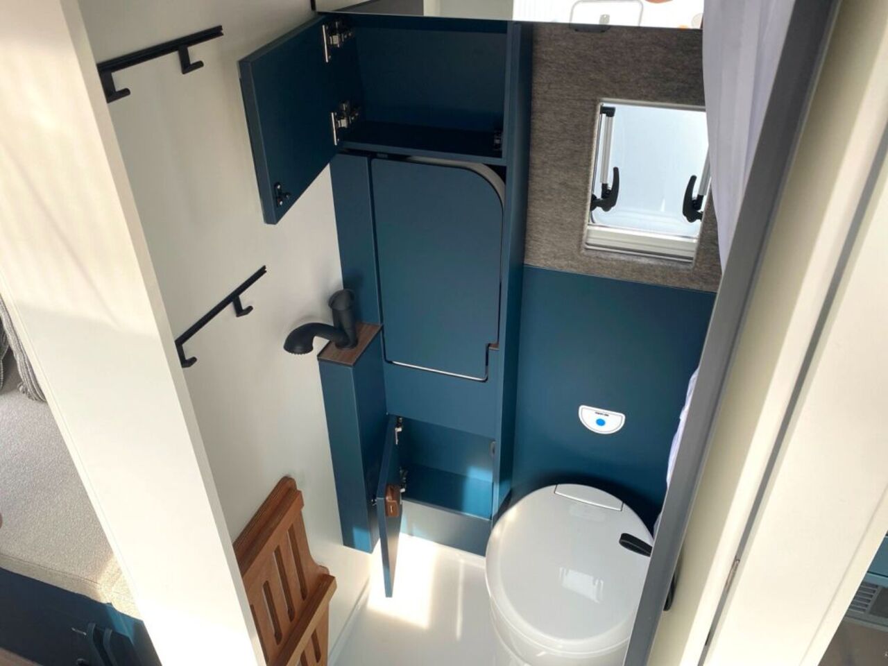 HYMER-ERIBA 602 Schlafdach Ansicht 16 für Fahrzeugdetailseite