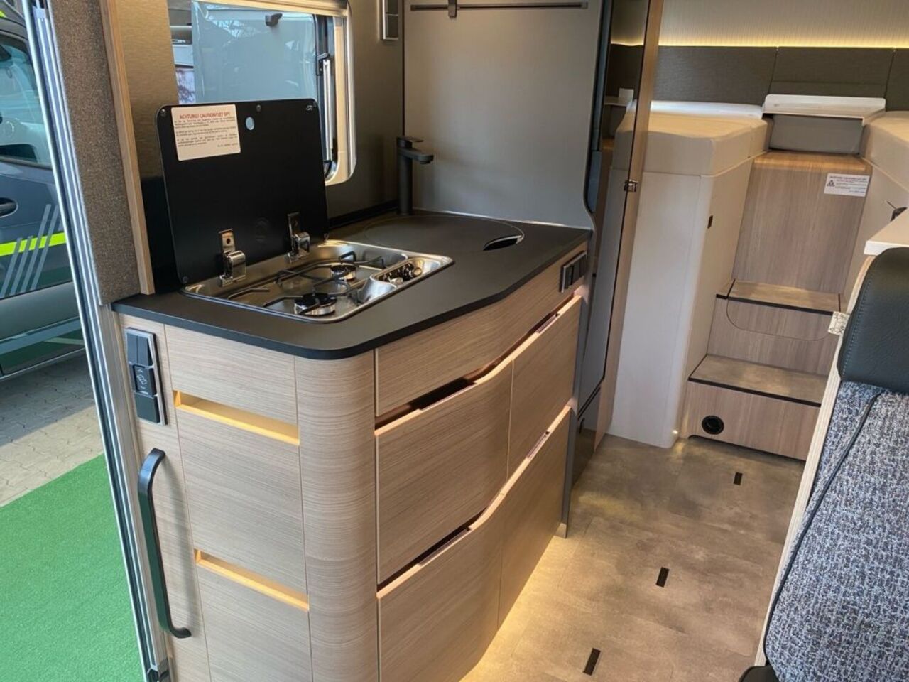 HYMER-ERIBA I 580 Bugstauschränke, kein Hubbett Ansicht 13 für Fahrzeugdetailseite