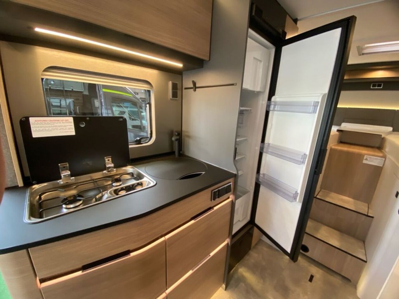 HYMER-ERIBA I 580 Bugstauschränke, kein Hubbett Ansicht 14 für Fahrzeugdetailseite